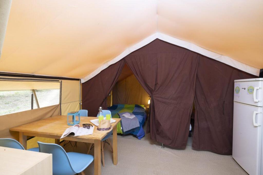 Camping Ushuaia Villages Au Bois Joli Andryes Экстерьер фото
